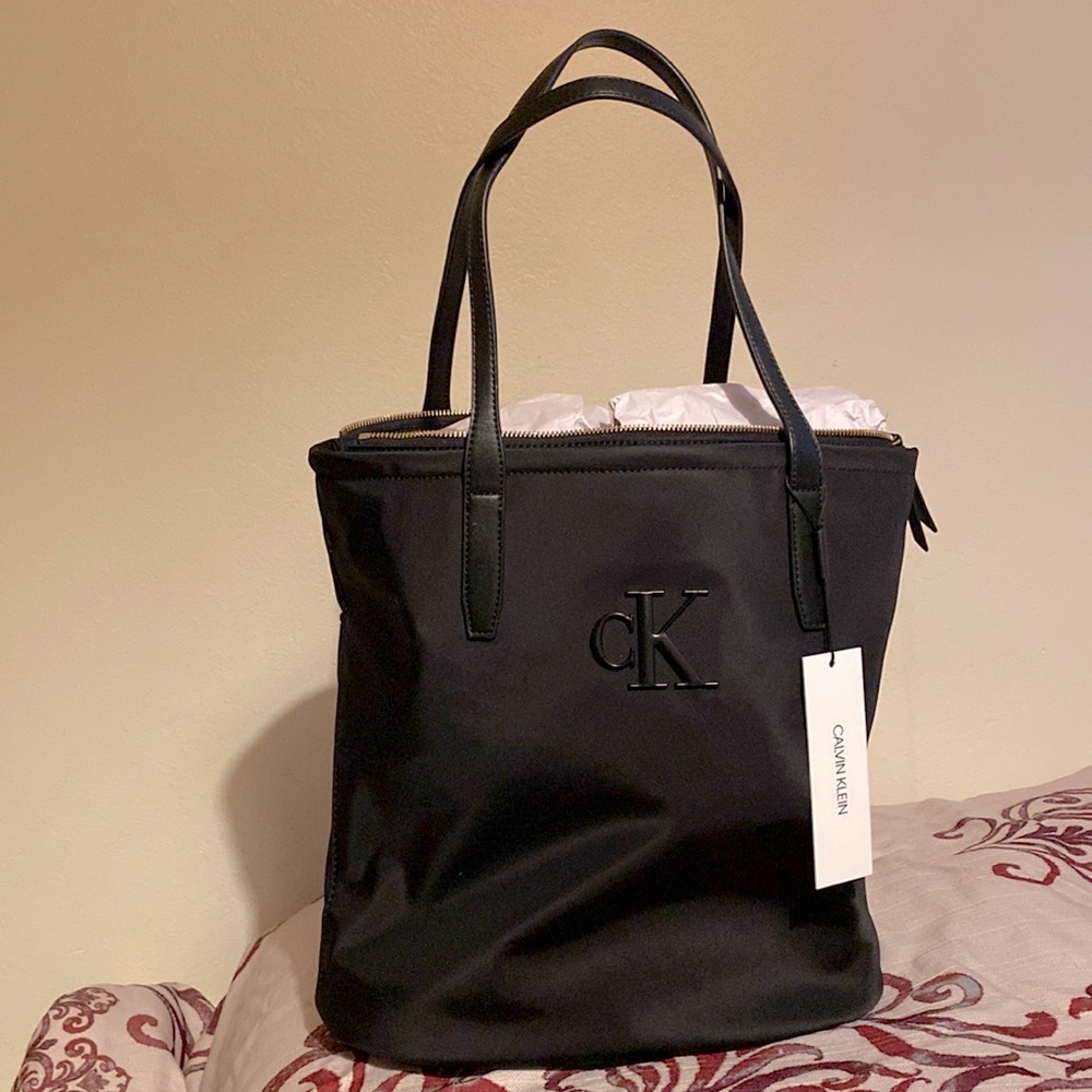 Calvin Klein Lina Tote Bag